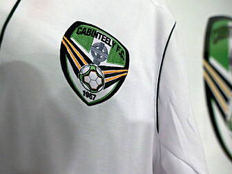 WATCH: Cabinteely striker scor...